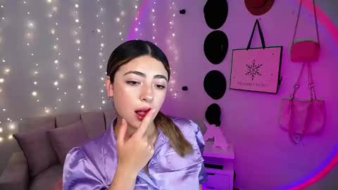 channel_blonde_a online show from 03/04/25, 05:03