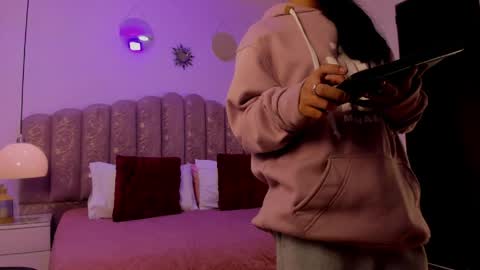 Channel Sofia online show from 04/15/26, 03:13