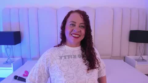 Snapshot of channelfox__ chatting on 12/22/25, 07:44 Channelfox online show from 12/22/25, 07:44