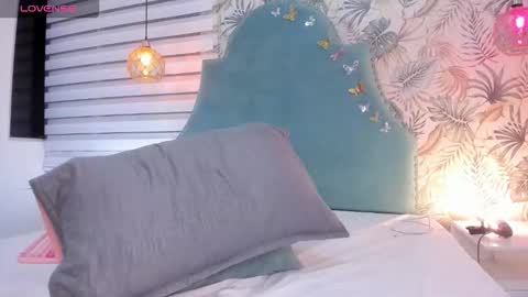 Snapshot of channeyprincess chatting on 11/07/25, 08:20 Channey online show from 11/07/25, 08:20