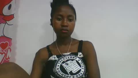 chantale483461 online show from 04/19/26, 04:23