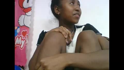 chantale483461 online show from 04/23/26, 06:10