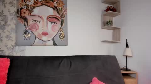 Snapshot of chantall_smith chatting on 03/11/25, 04:40   online show from 03/11/25, 04:40