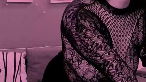 The Queen online show from 02/17/26, 07:49