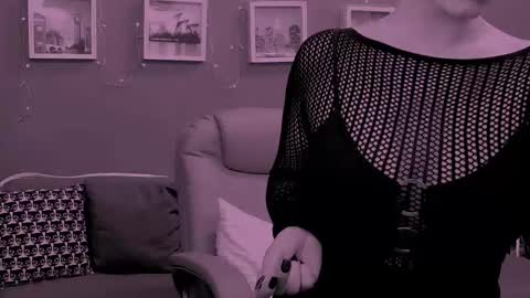 The Queen online show from 02/28/26, 03:35