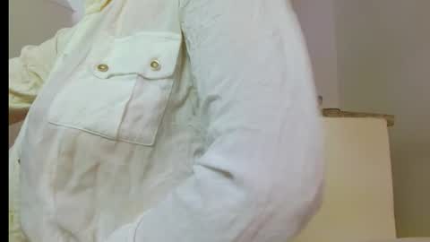 Snapshot of chantalsemenova2023 chatting on 09/29/25, 03:39 chantal sweety and horny latina for u online show from 09/29/25, 03:39