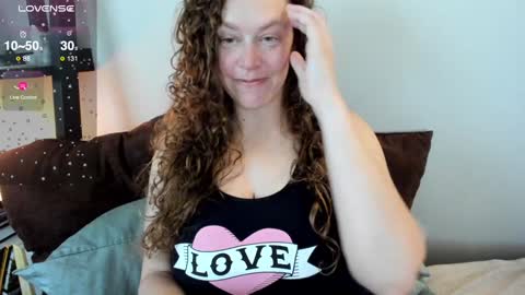 Snapshot of chantarra chatting on 03/09/25, 06:32 Chantarra Chant Chanty C Lady C  please not baby babe BB or other pet names online show from 03/09/25, 06:32