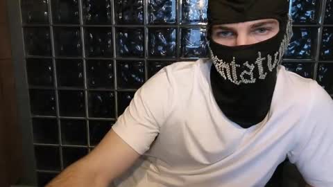 Stern online show from 04/10/26, 01:27