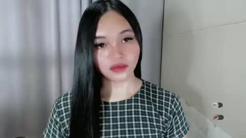 CHANTELLE online show from 02/17/25, 01:47