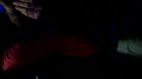 mueca online show from 11/28/25, 02:14