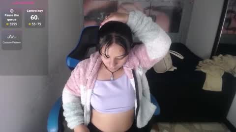 charis 2 online show from 10/08/25, 01:25