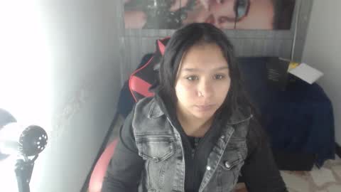 charis 2 online show from 11/28/25, 11:24