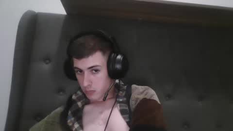 Snapshot of charismaticcharm chatting on 01/17/25, 08:56 charismaticcharm online show from 01/17/25, 08:56