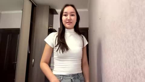 Snapshot of charitarandhawa chatting on 03/13/26, 08:10 Mia online show from 03/13/26, 08:10