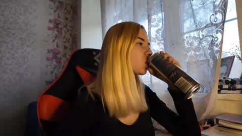 Nancy online show from 11/14/25, 07:40