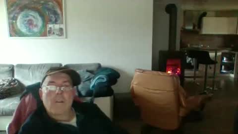 Snapshot of charles6064 chatting on 12/02/24, 10:50 charles6064 online show from 12/02/24, 10:50