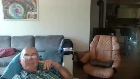 charles6064 online show from 05/29/26, 01:42