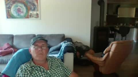 charles6064 online show from 06/15/26, 10:28