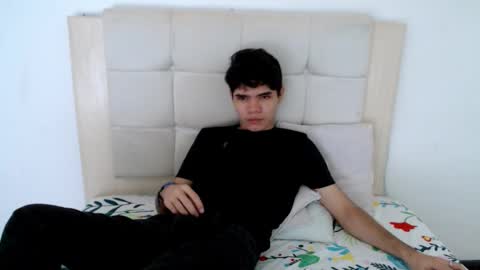 charles blaze online show from 02/08/25, 03:42