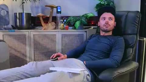 ASSPELUNKER online show from 01/17/26, 02:49