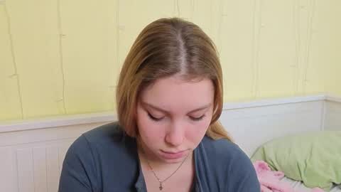 Ariel online show from 04/23/26, 07:52