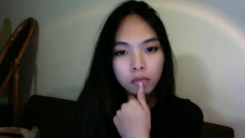 Snapshot of charlette19 chatting on 09/18/25, 06:43 charlette19 online show from 09/18/25, 06:43