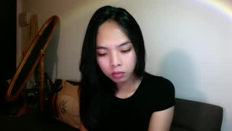 Snapshot of charlette19 chatting on 10/08/25, 08:17 charlette19 online show from 10/08/25, 08:17