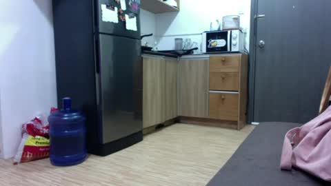 charlette19 online show from 04/23/26, 06:32