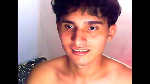Snapshot of charley_quin chatting on 01/25/25, 02:58 Charley quinn online show from 01/25/25, 02:58