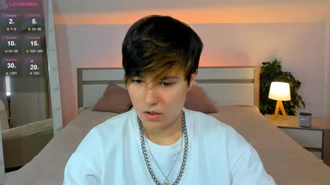 Charliee online show from 09/13/25, 10:48