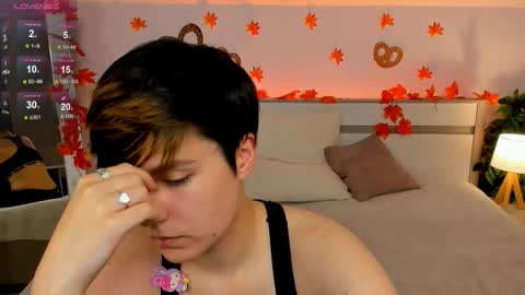 Charliee online show from 09/18/25, 10:39