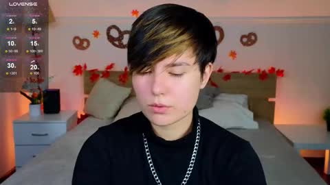 Charliee online show from 09/19/25, 10:38