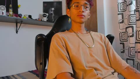 Snapshot of charlieerusso chatting on 12/11/24, 10:49 Charles Russo online show from 12/11/24, 10:49