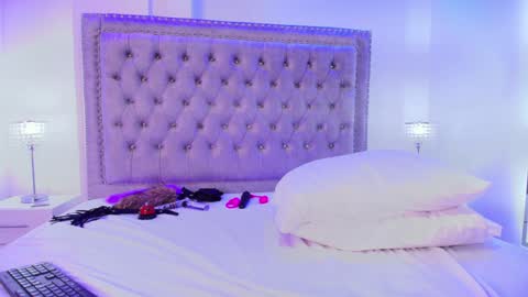 Charlie online show from 12/27/24, 11:10