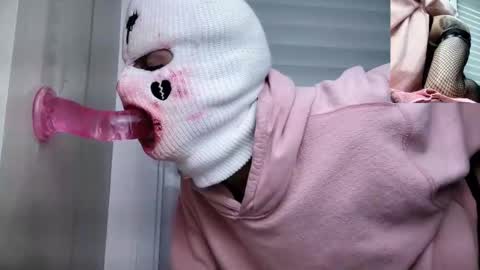 Charlie Throat online show from 02/25/26, 06:39