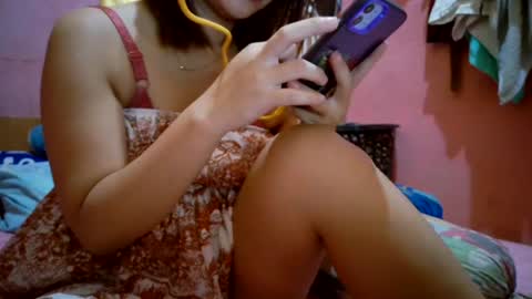 Snapshot of charlincadorna125 chatting on 07/20/26, 02:48 Sweetieeche online show from 07/20/26, 02:48