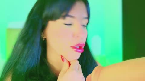 Charloott Evans online show from 09/23/25, 02:14