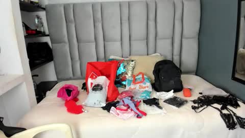 Charlot milf online show from 11/15/25, 11:51