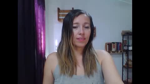 charlott online show from 12/01/25, 06:24