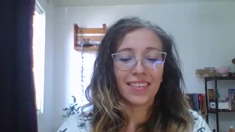 Snapshot of charlot_ponze chatting on 02/09/26, 05:17 charlott online show from 02/09/26, 05:17