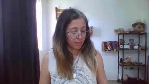 Snapshot of charlot_ponze chatting on 02/12/26, 08:26 charlott online show from 02/12/26, 08:26