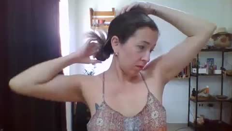 Snapshot of charlot_ponze chatting on 02/16/26, 06:37 charlott online show from 02/16/26, 06:37