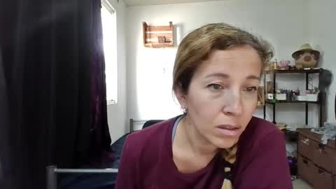 Snapshot of charlot_ponze chatting on 07/08/26, 06:56 charlott online show from 07/08/26, 06:56