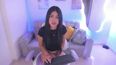    online show from 02/04/26, 06:36