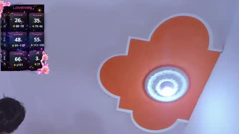 CharloteWalker online show from 12/06/24, 07:23