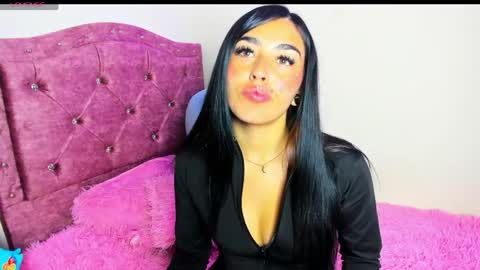 Charlothe online show from 04/24/26, 11:51