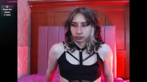 charlothe_dumont online show from 07/08/26, 02:10