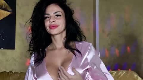 CHARLOTTE online show from 03/11/26, 03:34