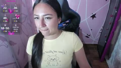 Snapshot of charlott_daphne chatting on 12/10/24, 12:06 charlott_daphne online show from 12/10/24, 12:06