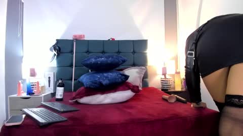 Charlott online show from 09/12/25, 03:23